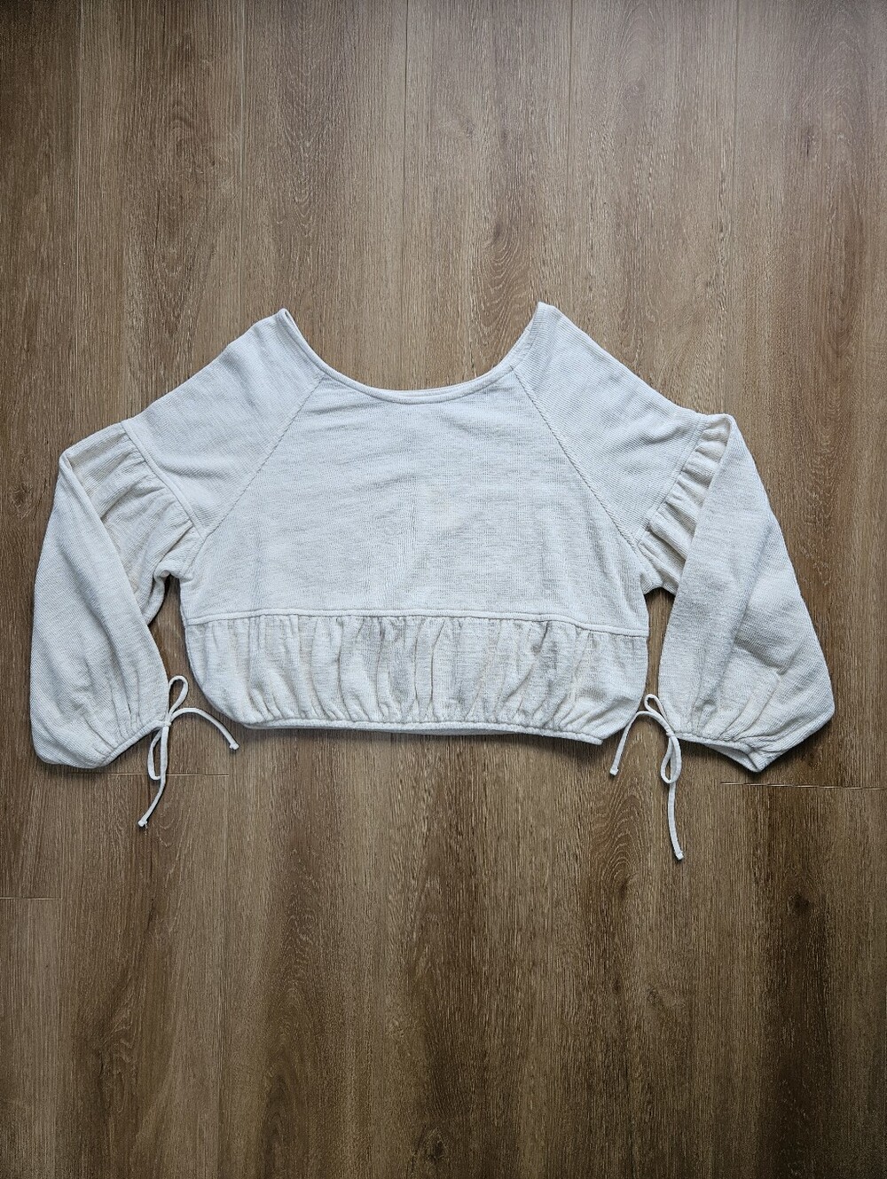 NWT Aerie Endless Summer Cropped Sweatshirt Cream Textured Knit Tie Sleeve S